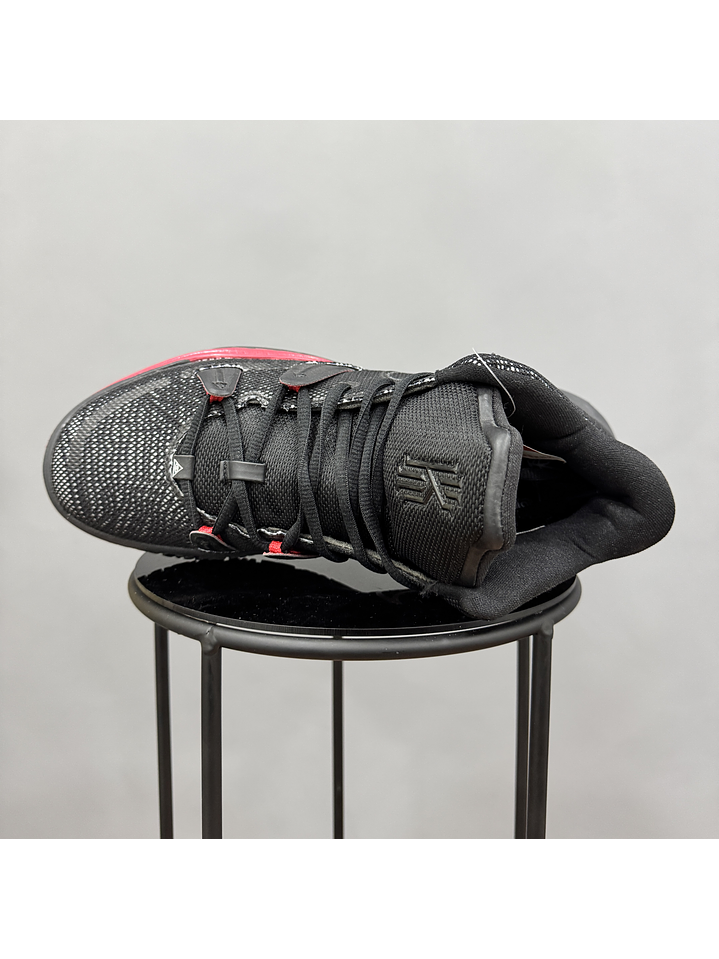 Nike Kyrie 7 Bred 4