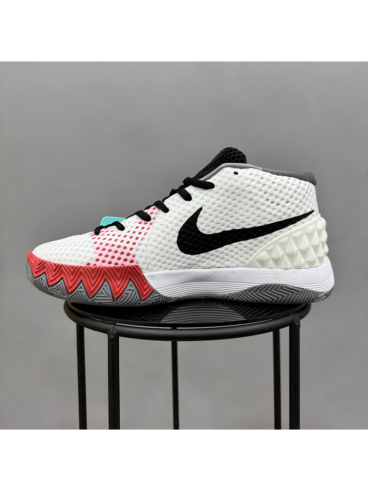 Nike Kyrie 1 Infrared 3