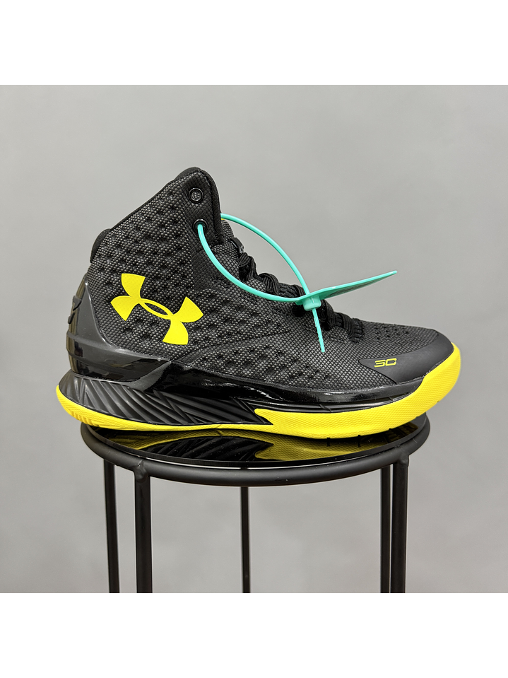 Under Armour Curry 1 Black Yellow 1