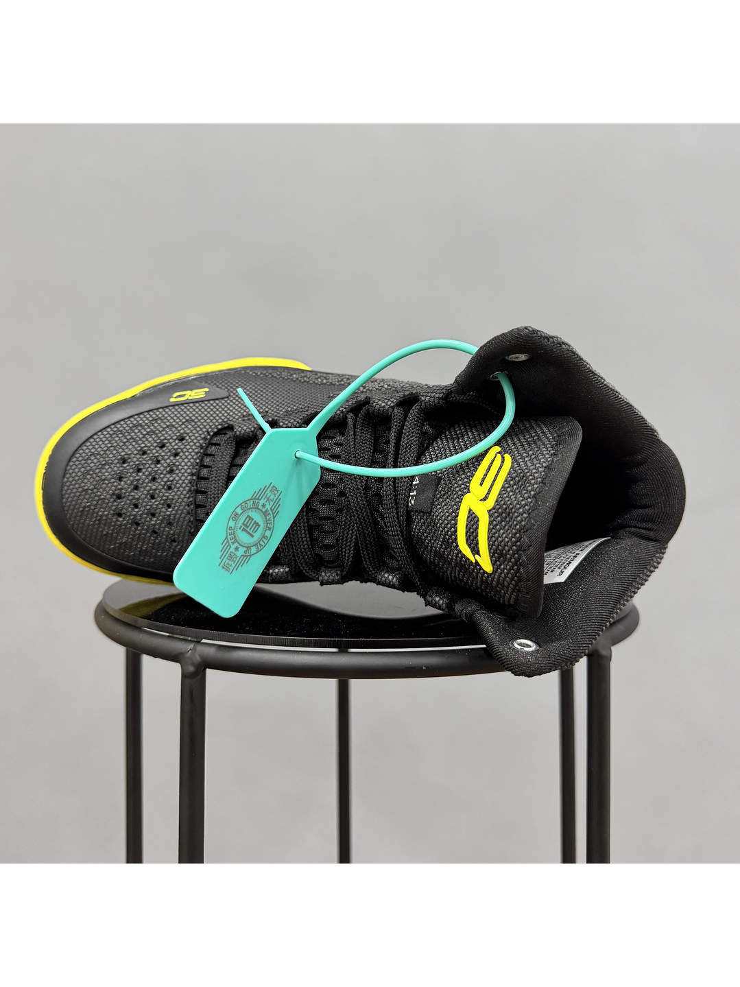 Under Armour Curry 1 Black Yellow 4