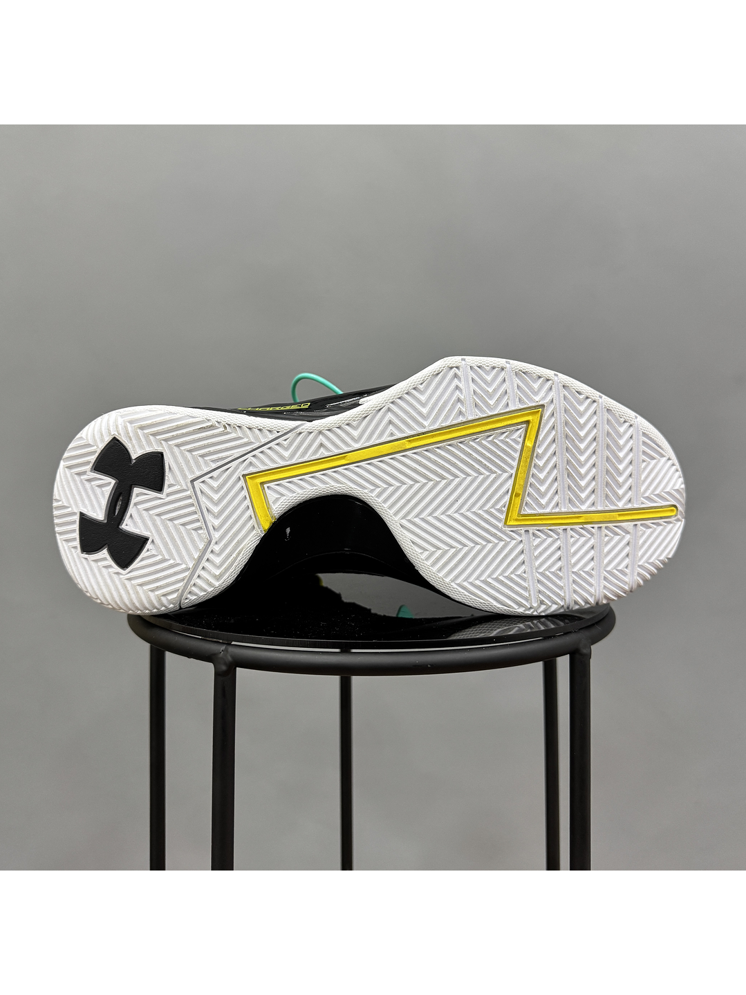 Under Armour Curry 1 Military Yellow 2