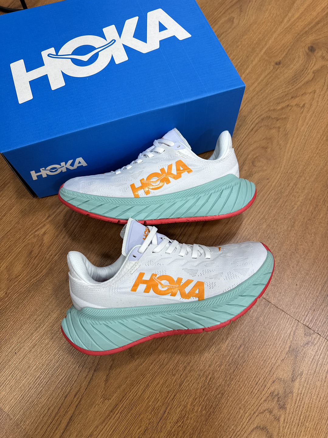 Hoka Carbon X2 White 1