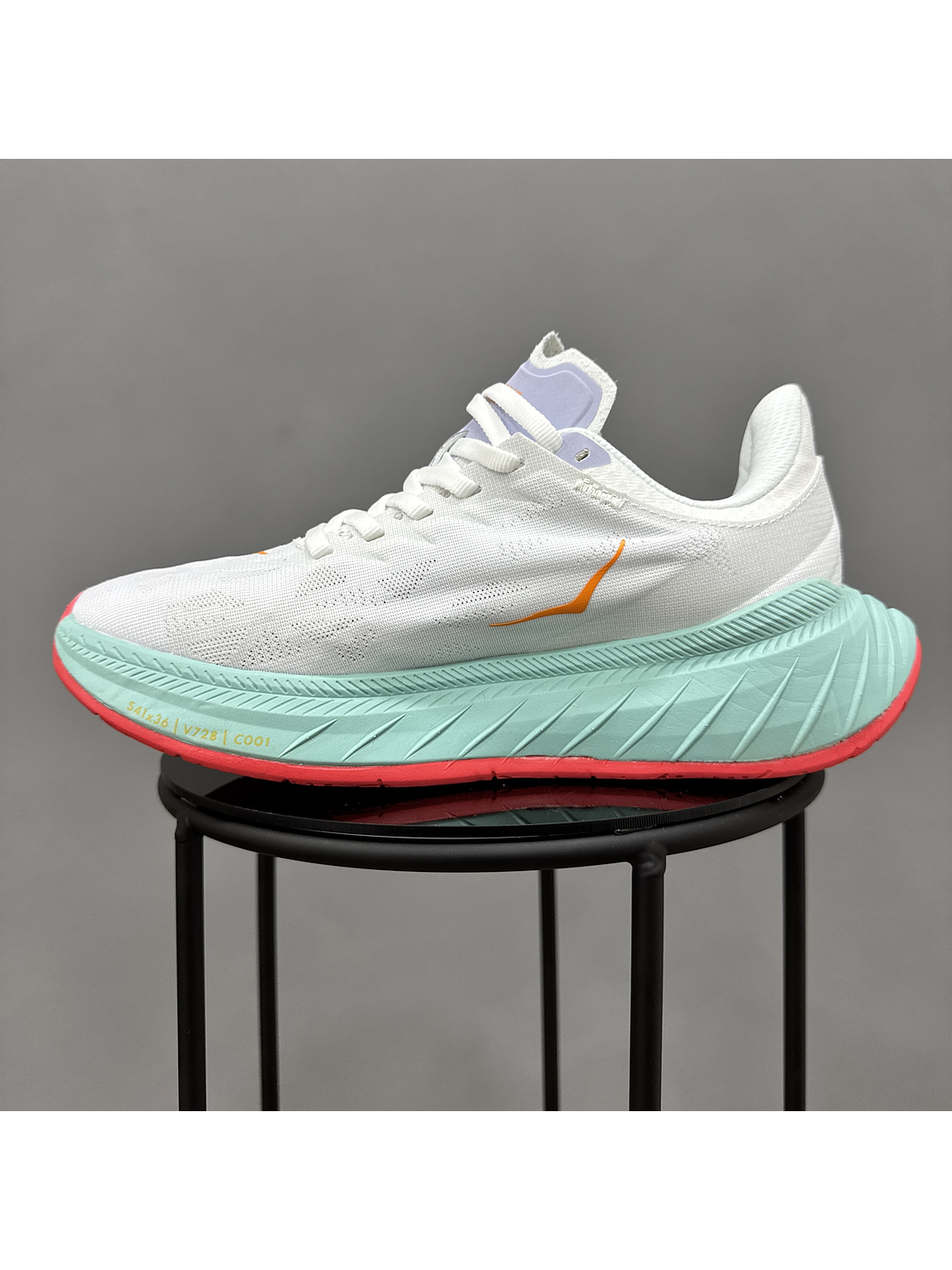 Hoka Carbon X2 White 5