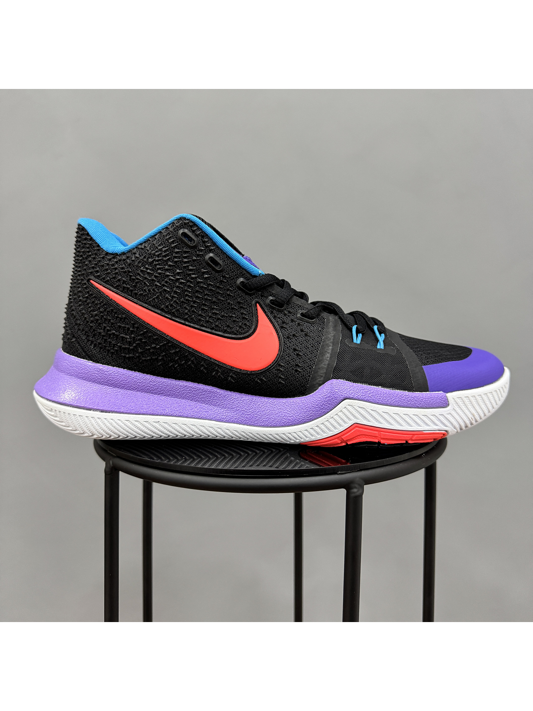 Nike Kyrie 3 Kyrache 2