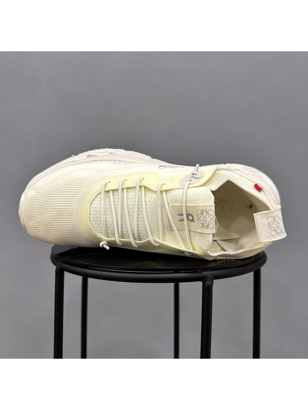 On Cloudtilt Loewe Crema 5