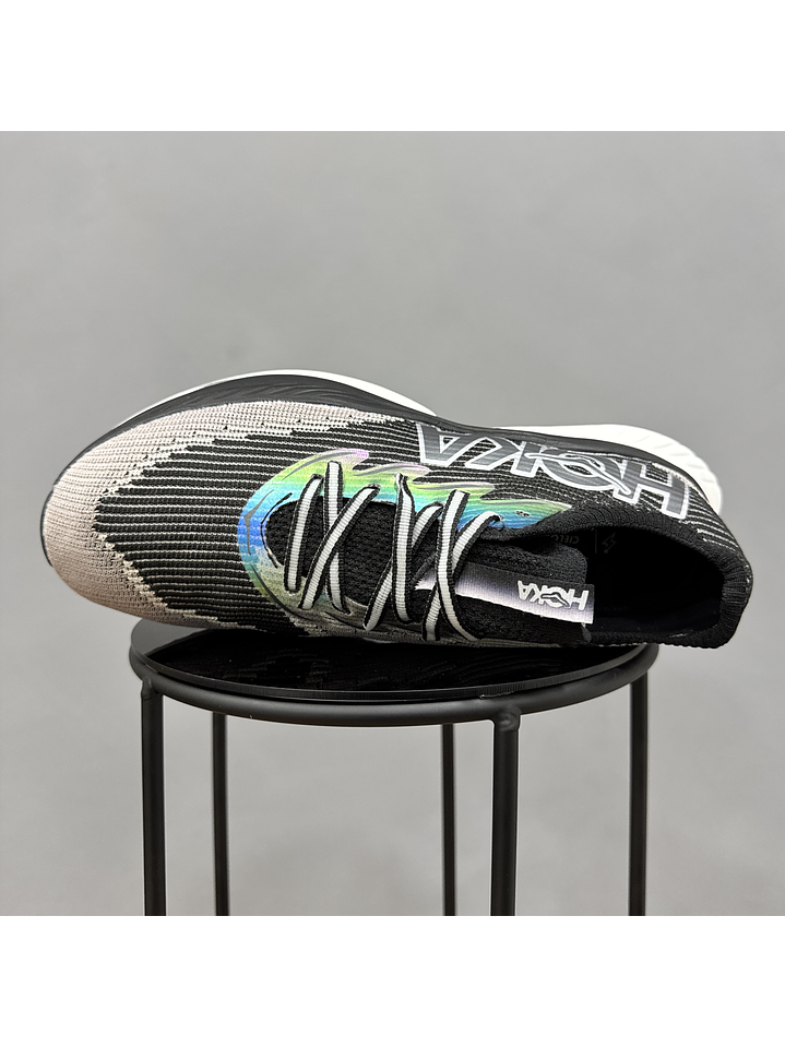 Hoka X1 Cielo Negro 4