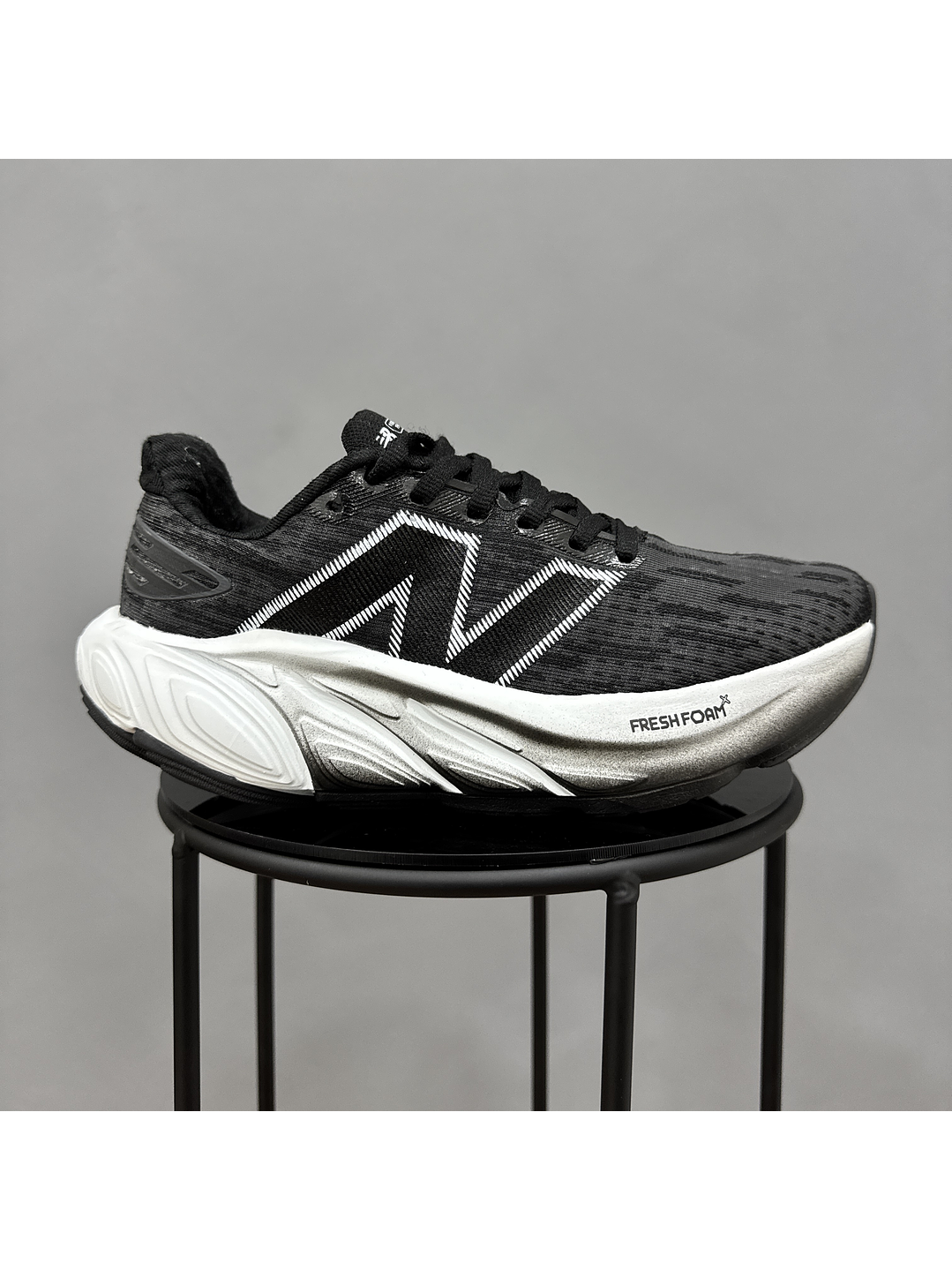 New Balance Fresh Foam Balos Negro 2