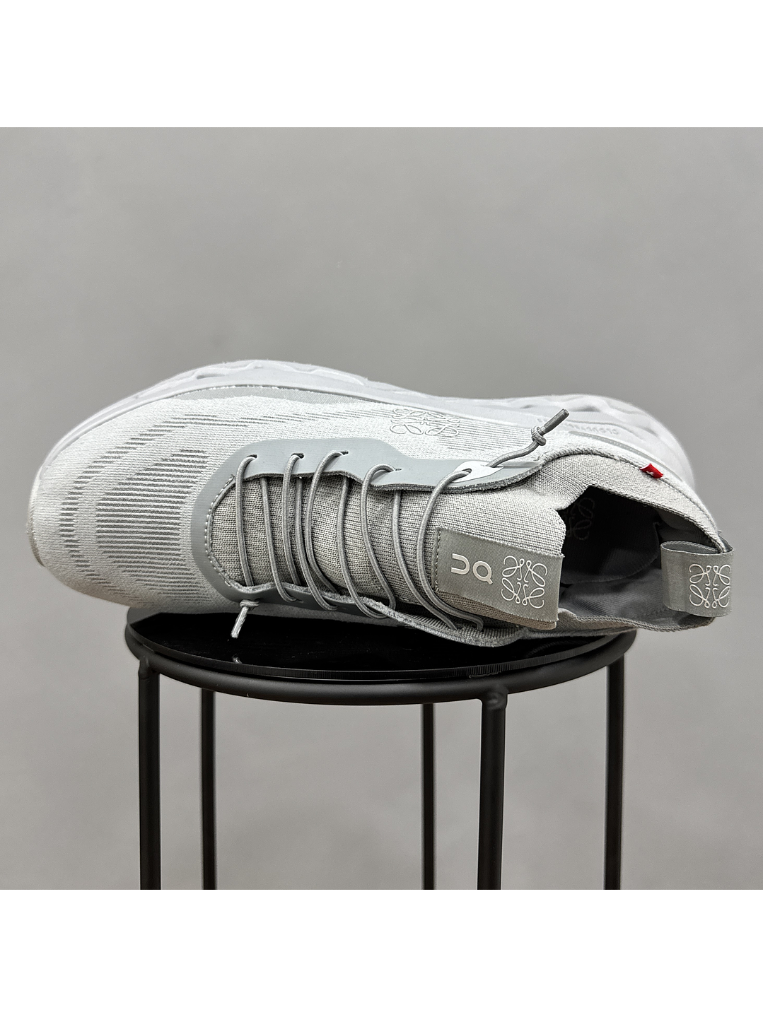 On Cloudtilt Loewe Gris 4