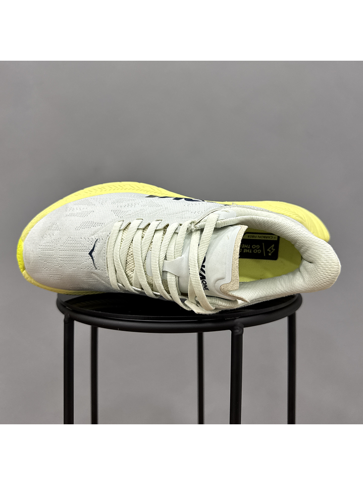 Hoka Carbon X2 Gris Verde 4