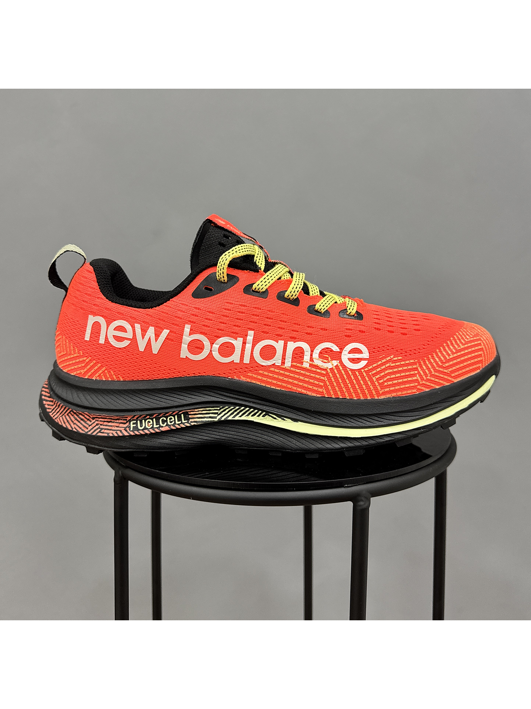 New Balance FuelCell Trail Naranja 1