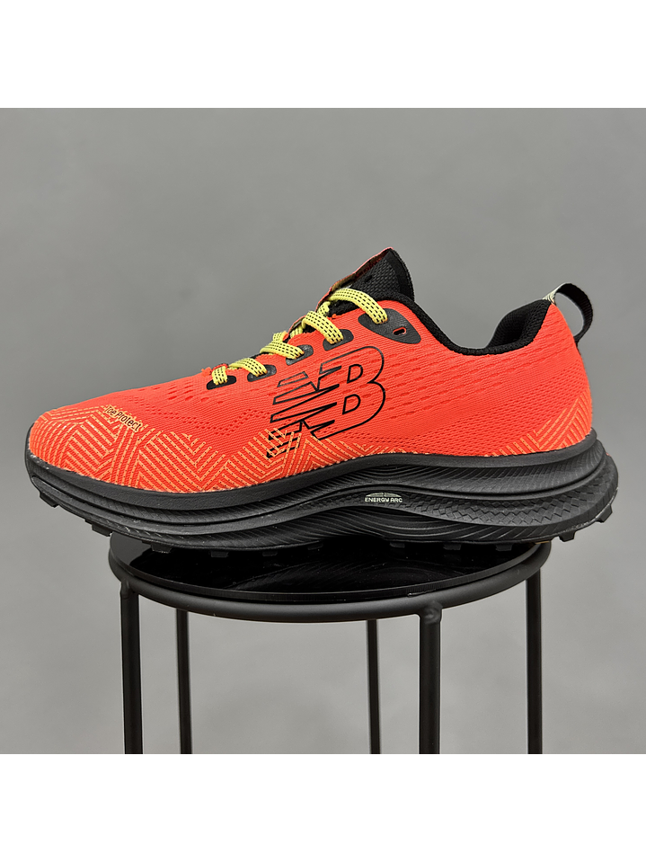 New Balance FuelCell Trail Naranja 3
