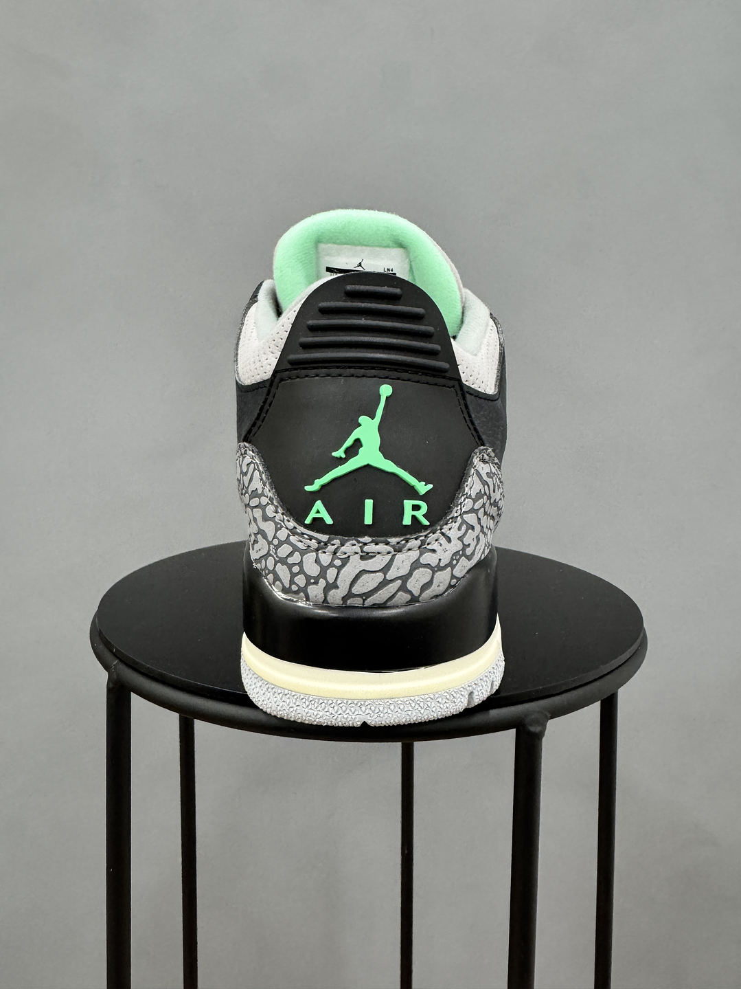 Jordan Retro 3 Green Glow 5