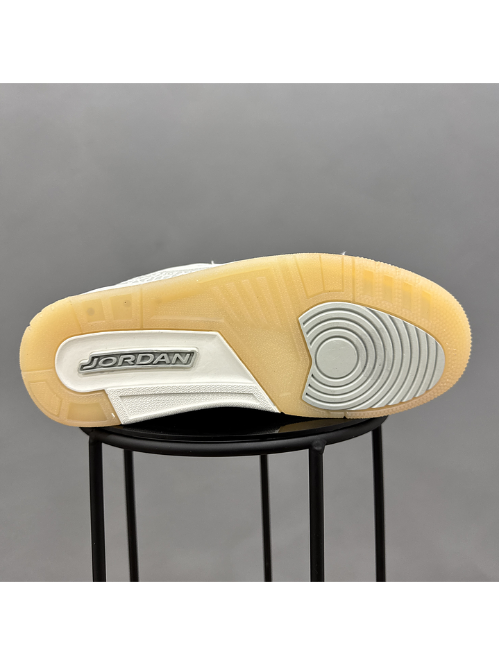 Jordan Retro 3 Craft Ivory 2