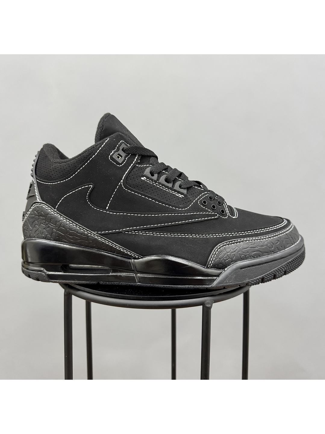 Jordan Retro 3 Travis Scott Negro 1