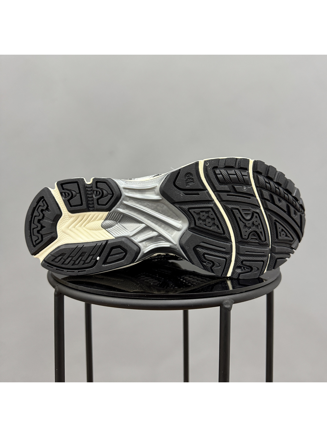 Asics Kayano 14 Metallic Beige 5