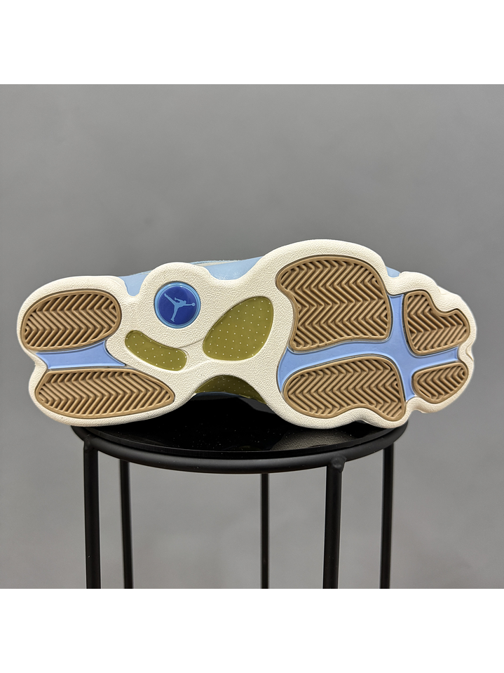 Jordan Retro 13 Solefly 2