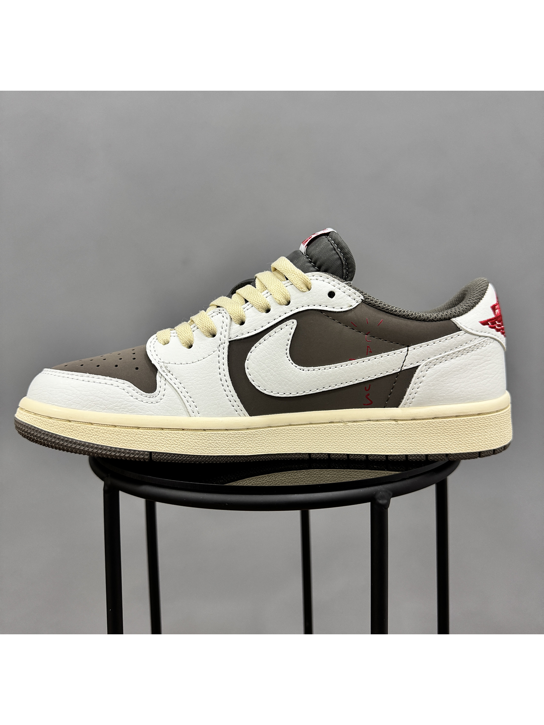 Jordan Retro 1 Low Travis Scott Sail 4