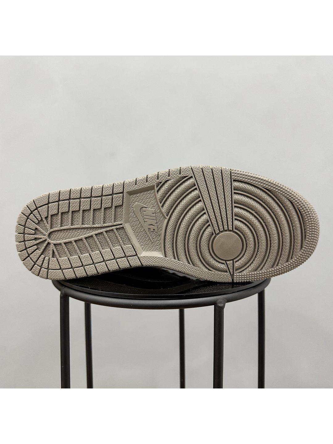 Jordan Retro 1 Low Travis Scott Sail 2