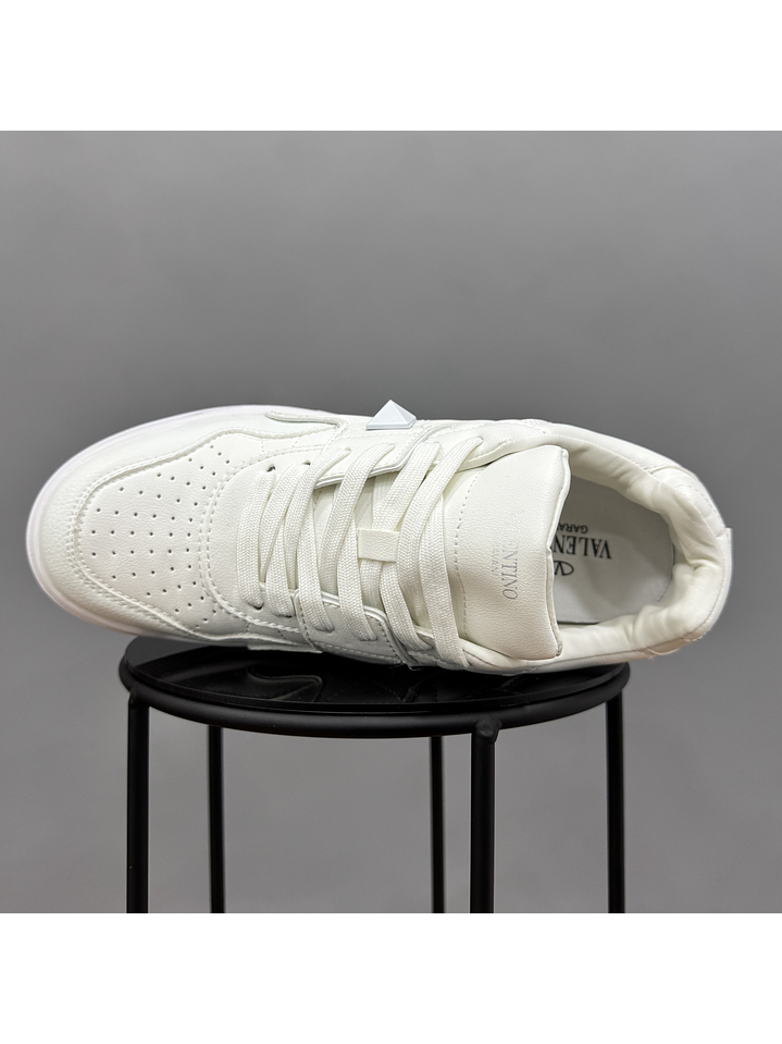 Sneakers Valentino Garavani White 4