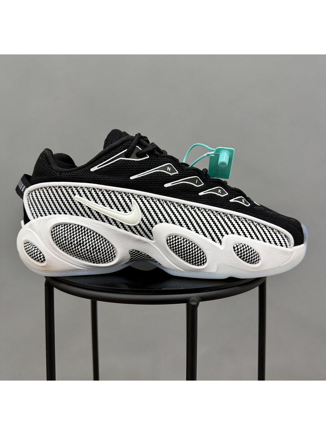 Nike Nocta Glide Negro Blanco 1