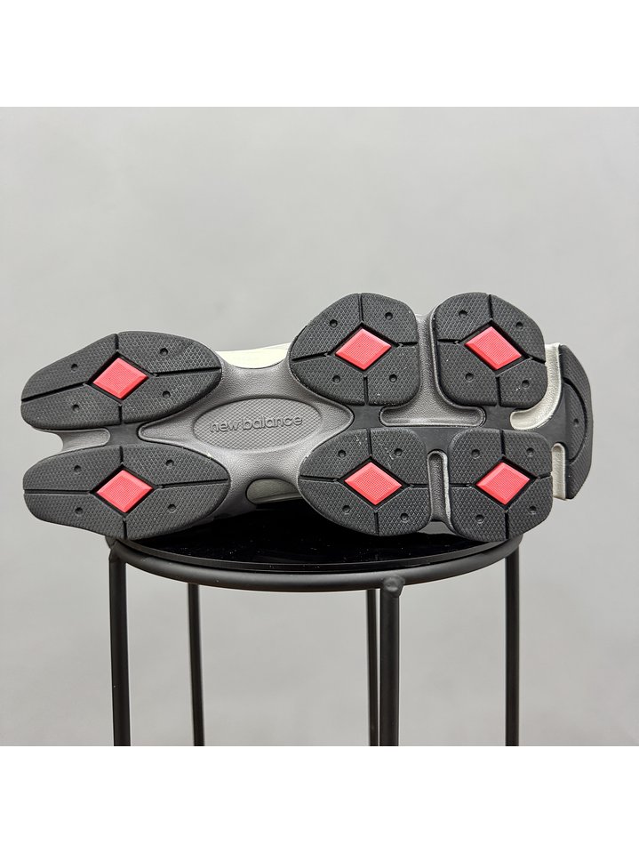 New Balance 9060 Black Castlerock 2