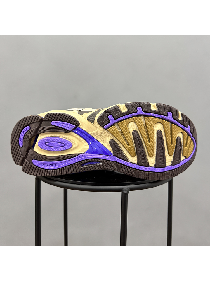 Adidas Response Cl Bad Bunny Paso Fino 3