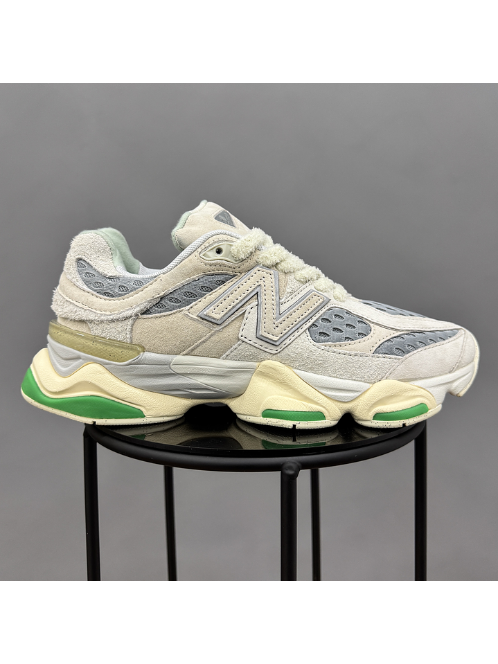 New Balance 9060 Bricks & Wood 1