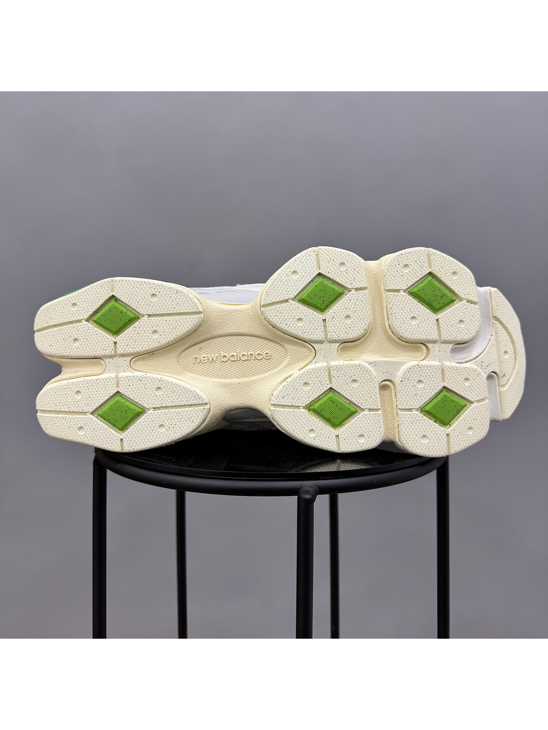 New Balance 9060 Bricks & Wood 2