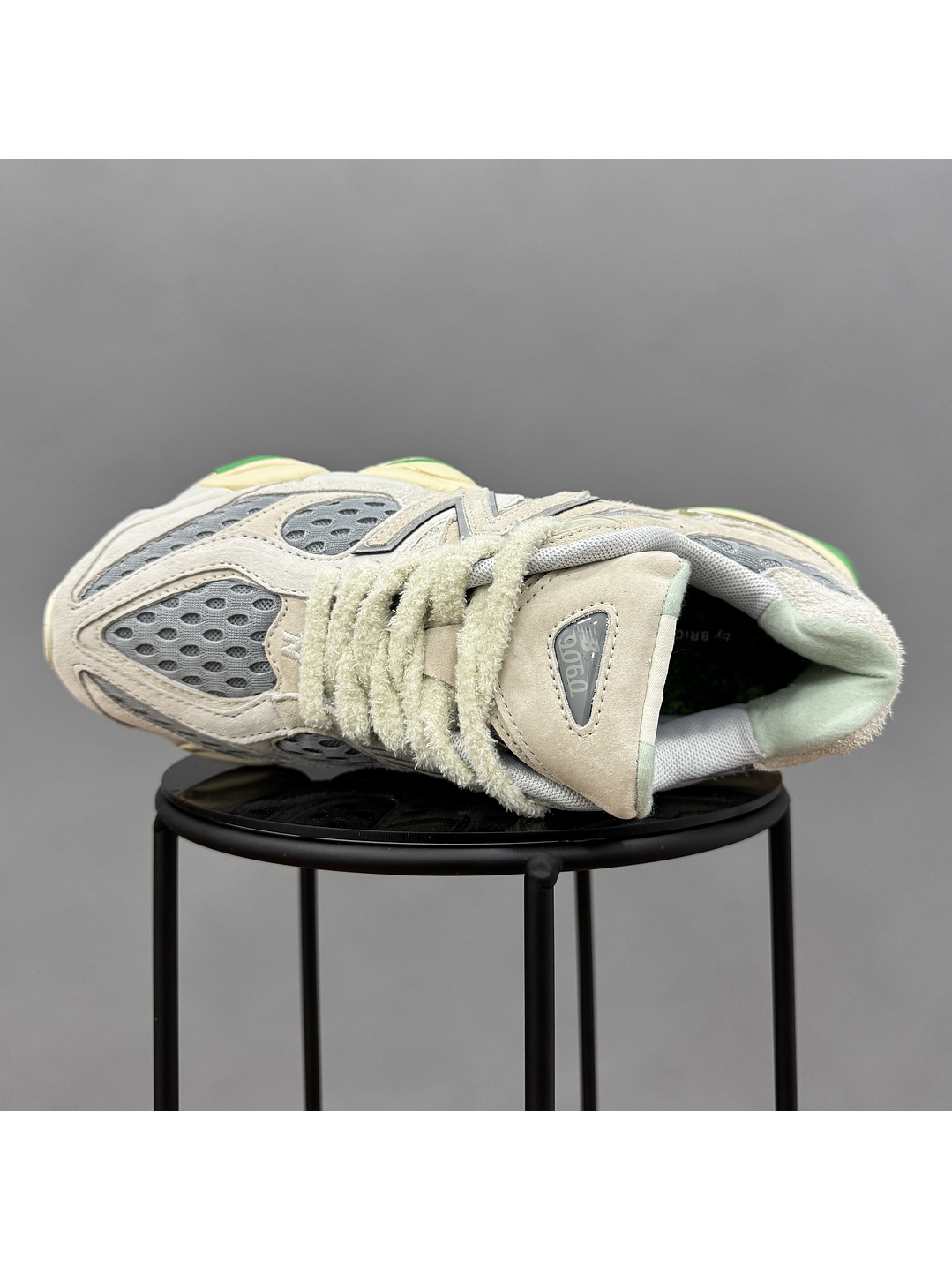 New Balance 9060 Bricks & Wood 4