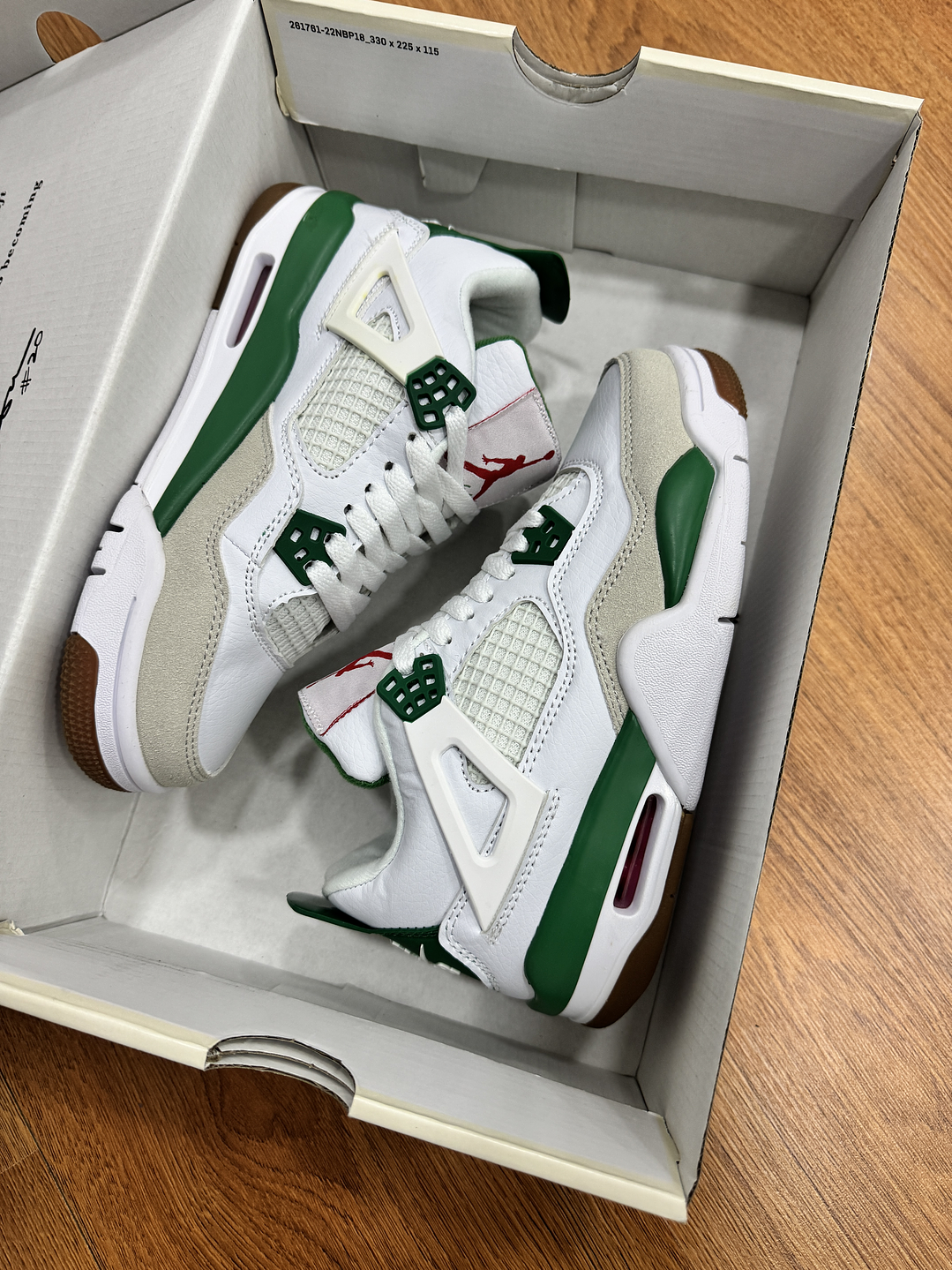 Jordan Retro 4 Sb Green 1