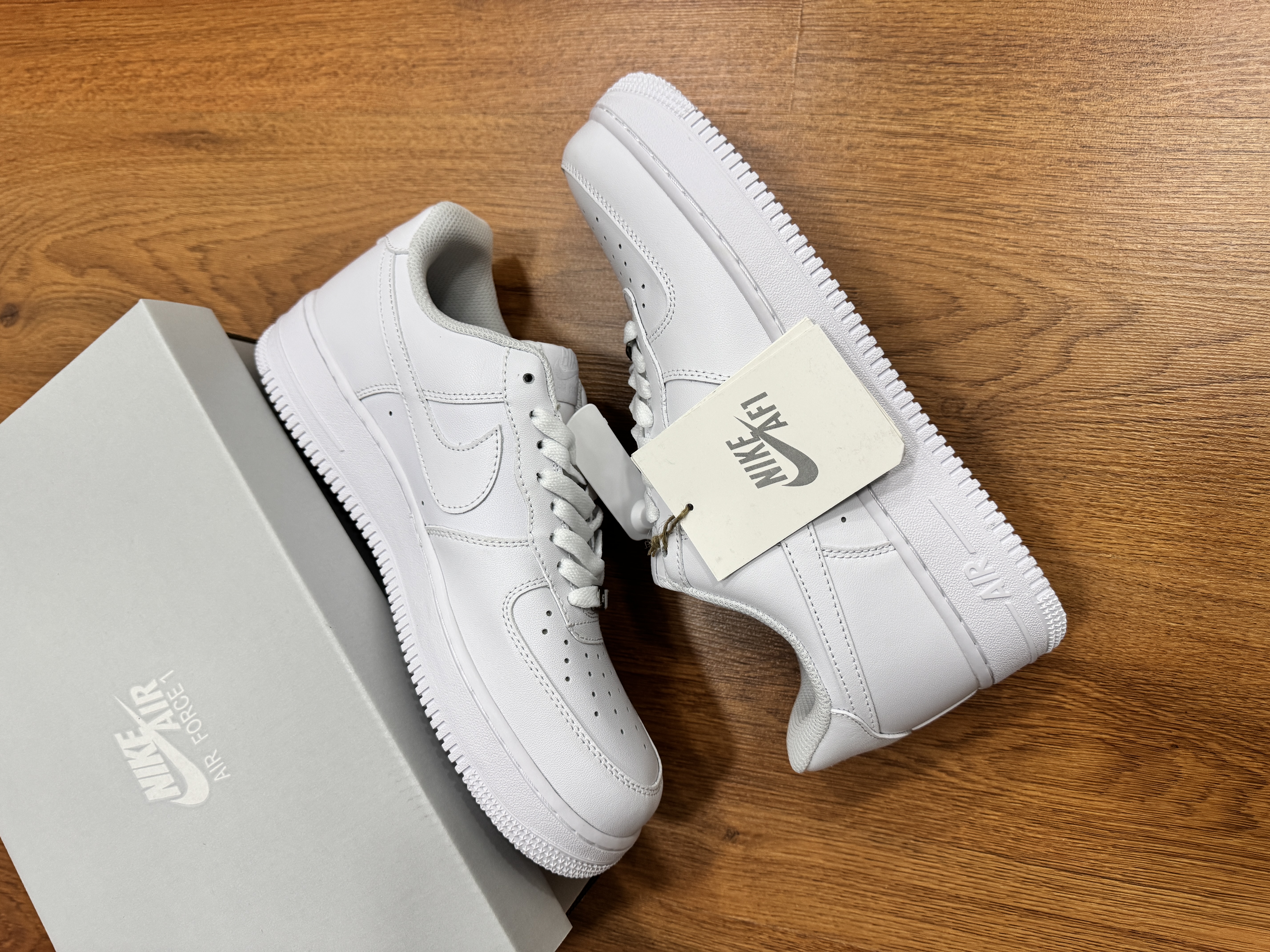 Nike Af1 Low Classic White 4