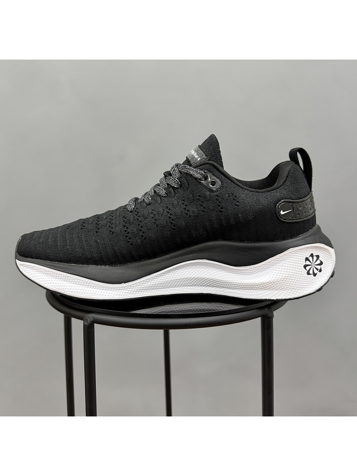 Nike Infinity Run 4 Negro 2