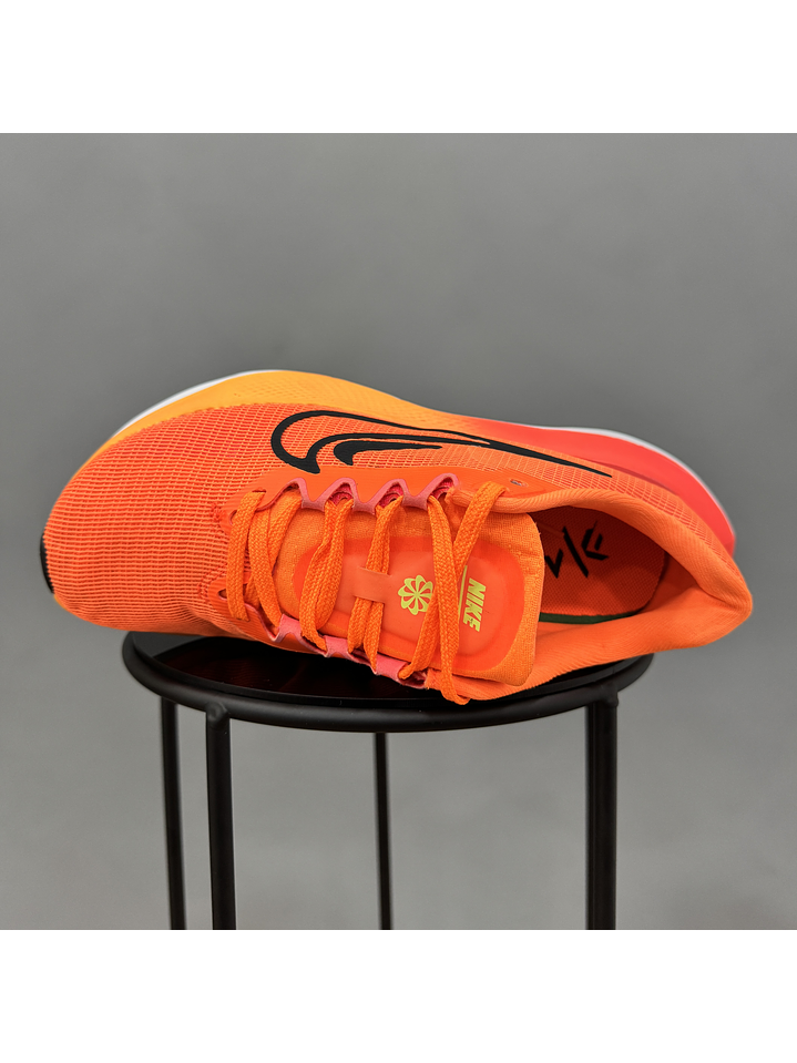 Nike Zoom Fly 5 Orange 4