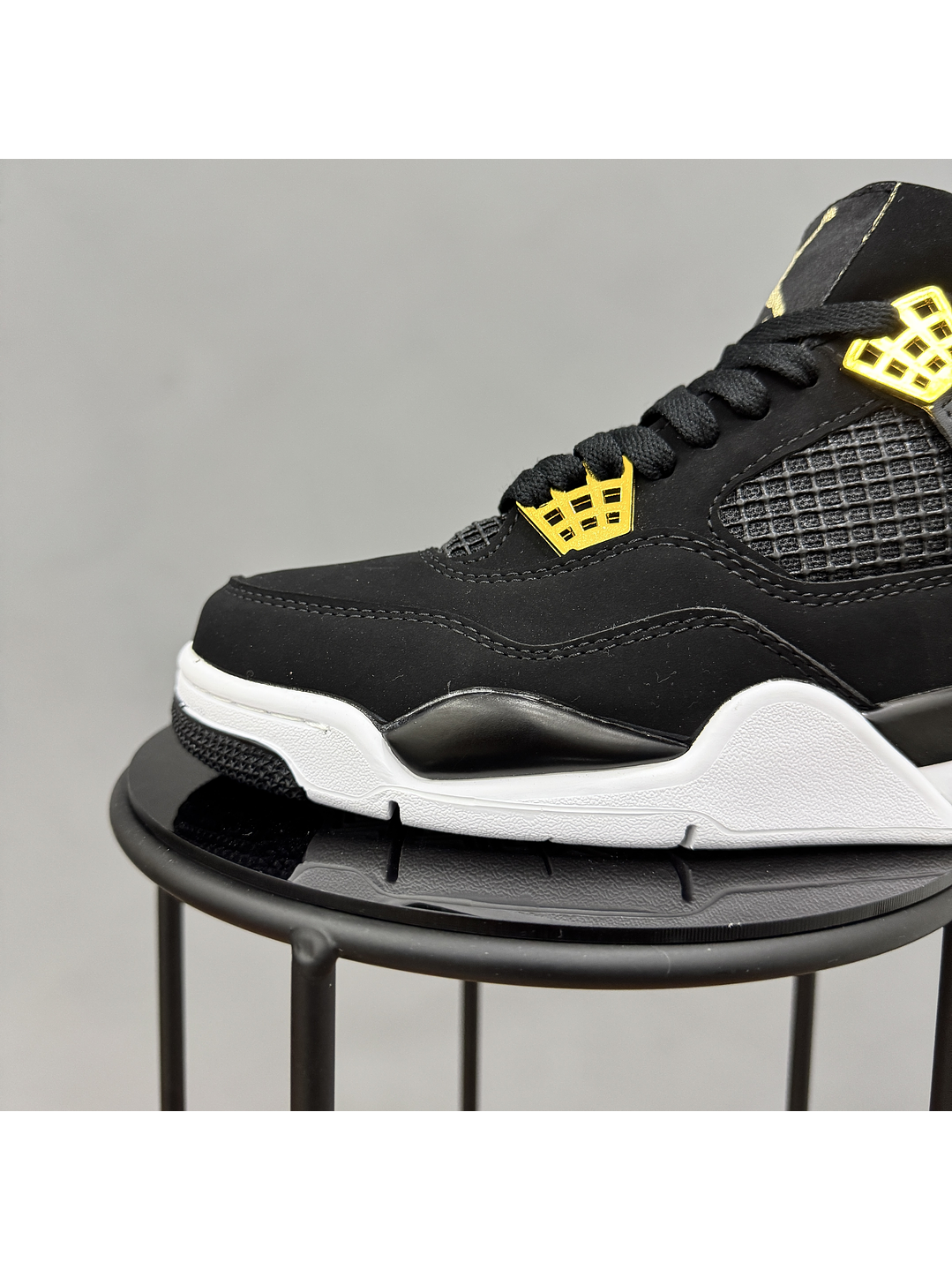 Jordan Retro 4 Royalty  4