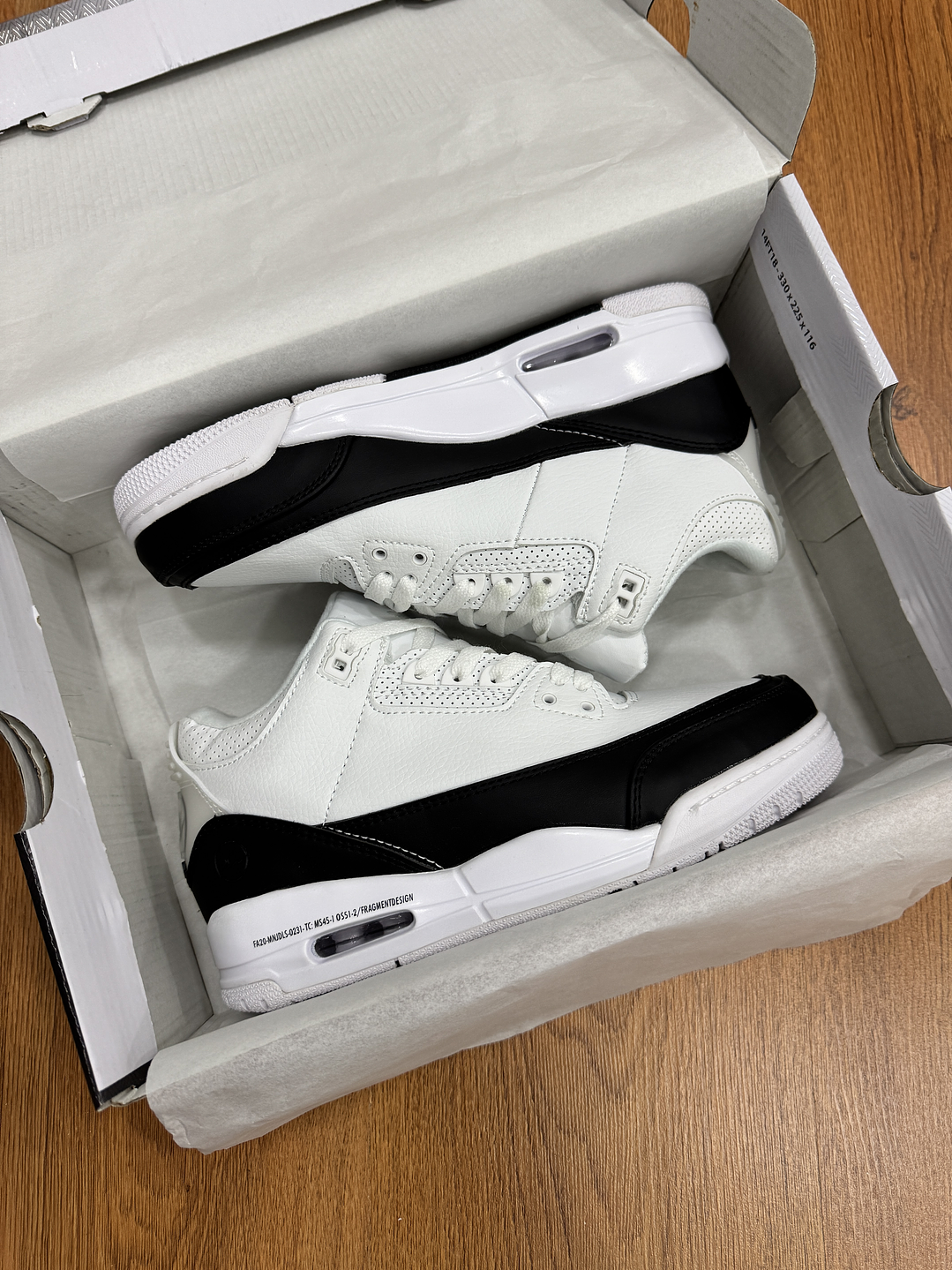 Jordan Retro 3 Fragment  1