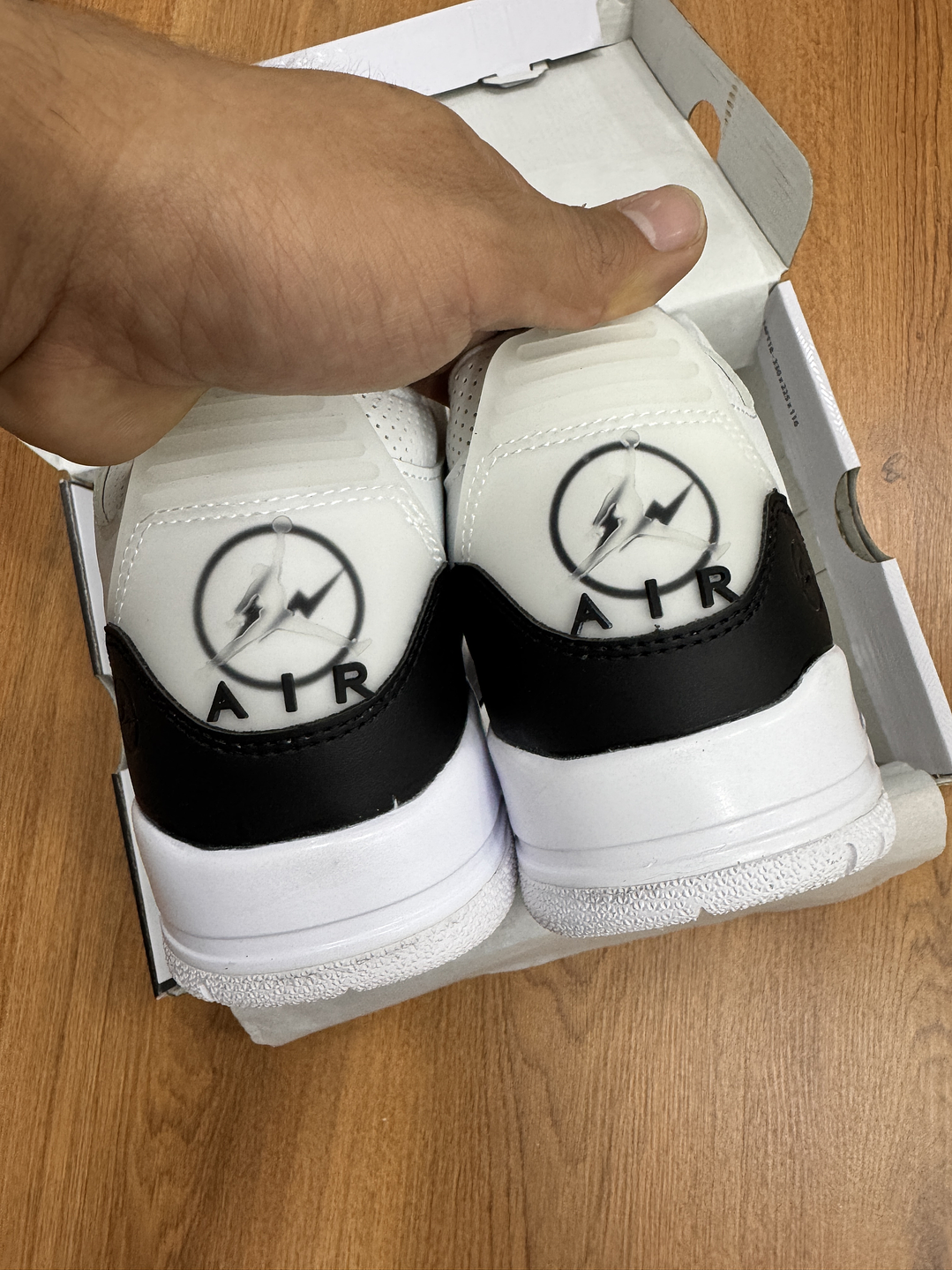 Jordan Retro 3 Fragment  2