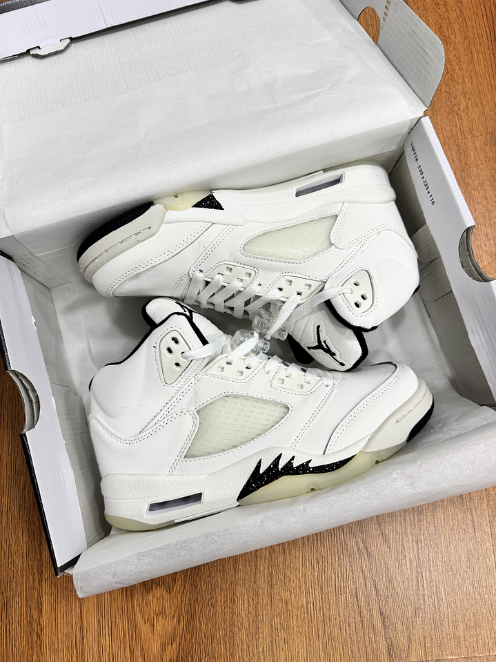 Jordan Retro 5 Sail 1