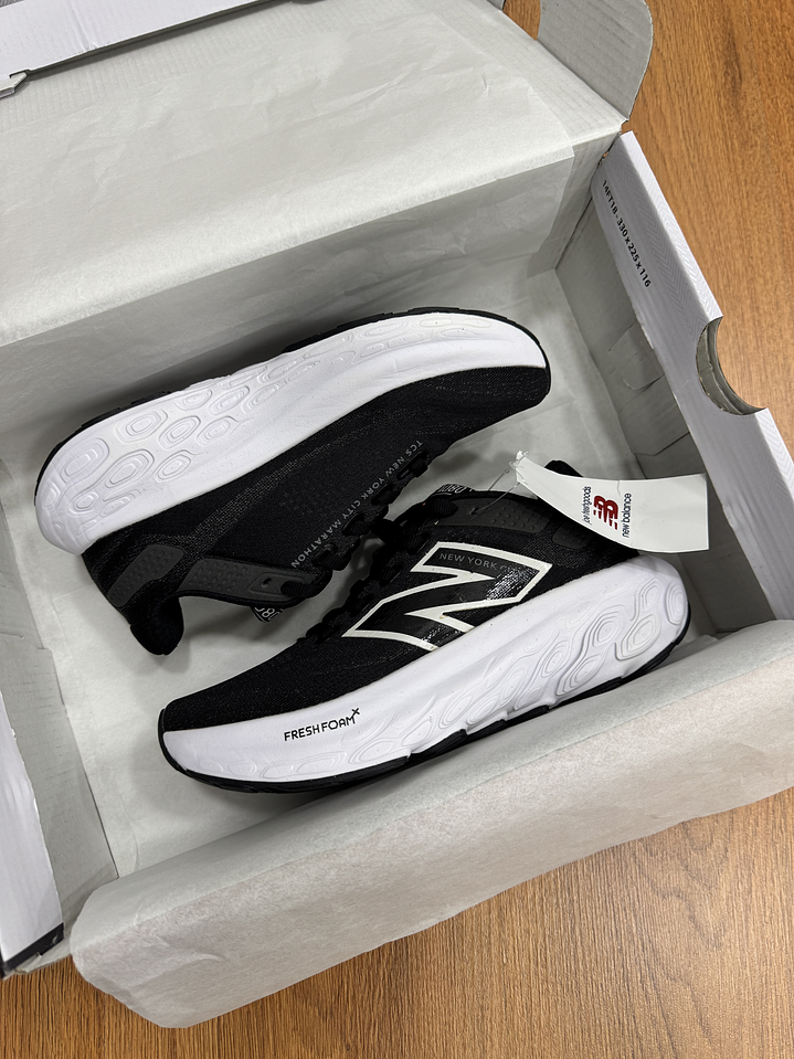 New Balance Fresh Foam 1080 Negro Blanco 2