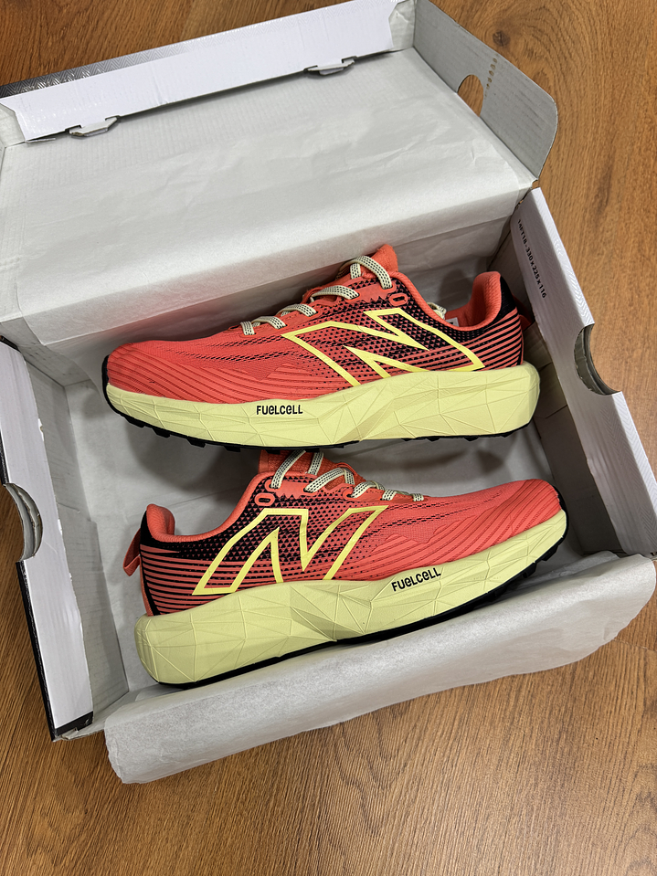 New Balance FuelCell Venym 1