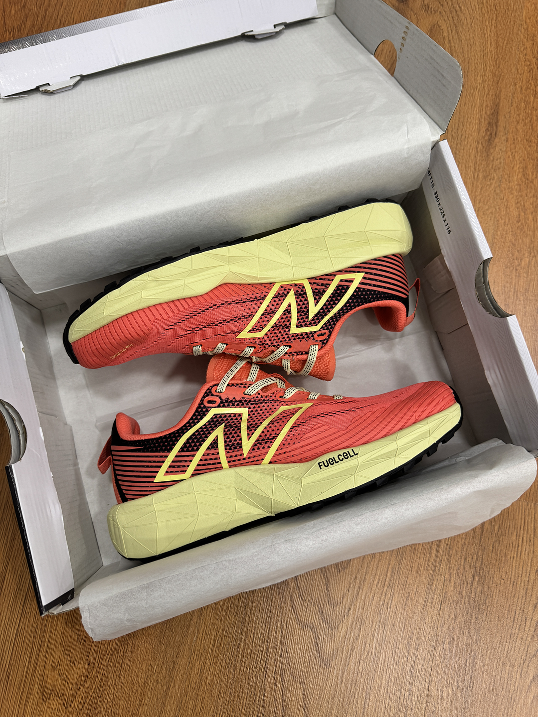 New Balance FuelCell Venym 2