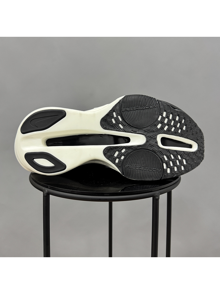 Nike Alphafly 3 Negro Blanco 2