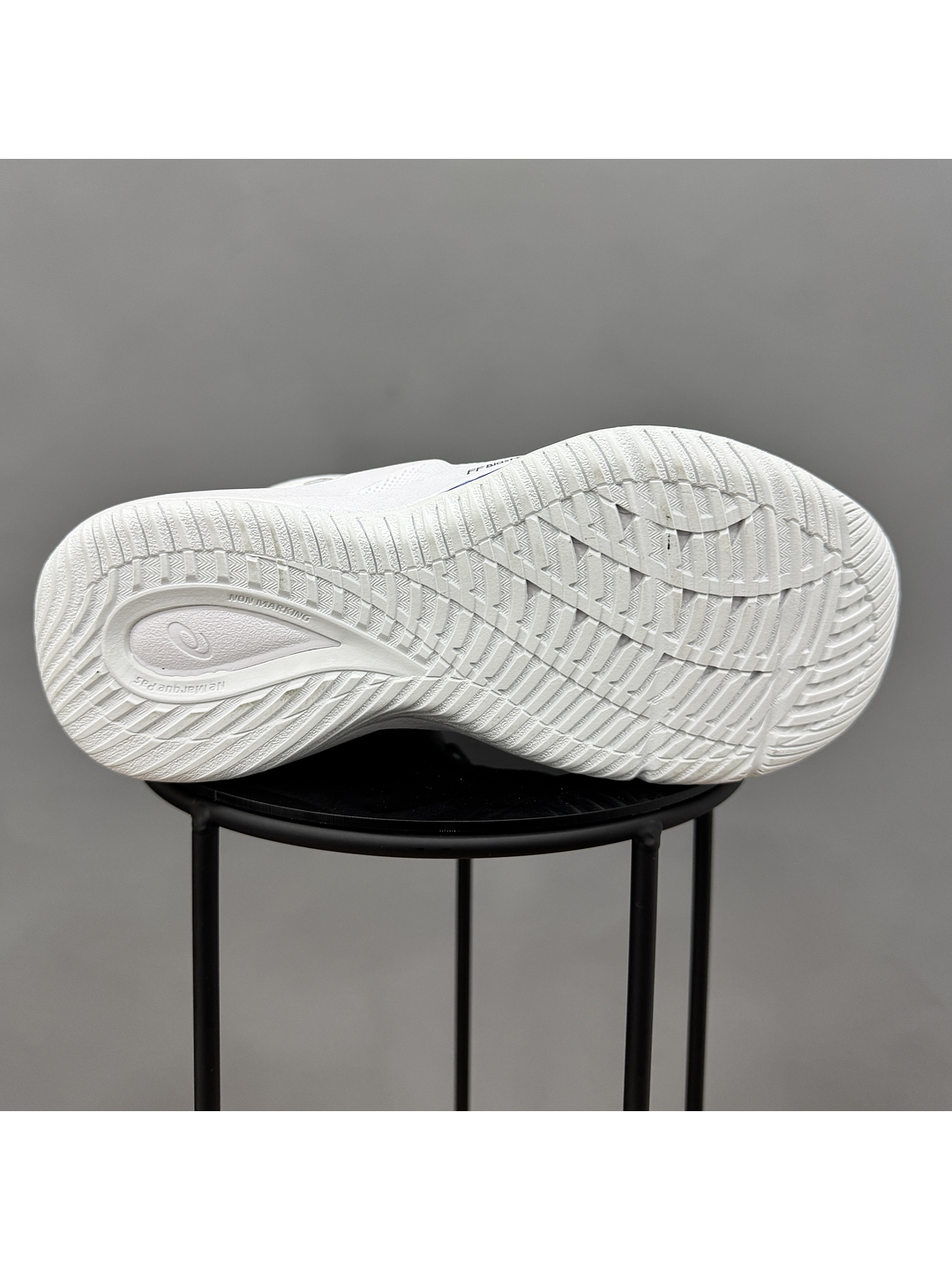 Asics Nova Surge 3 Blanco 2