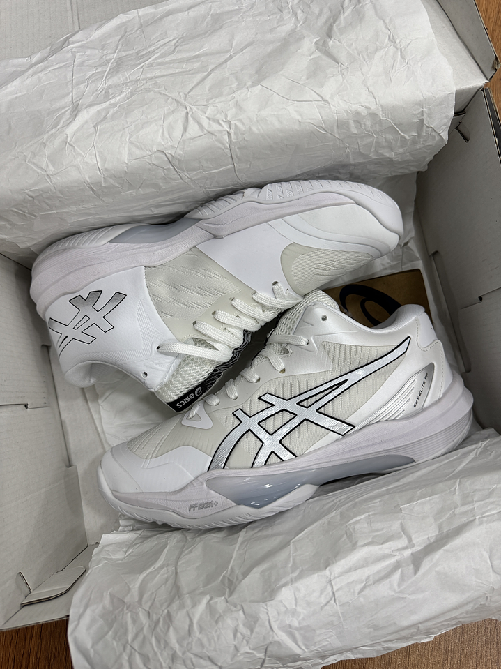Asics Sky 3 Blanco Gris  1