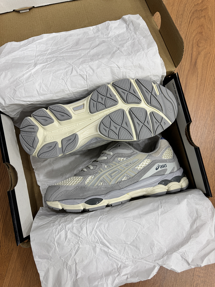 Asics Gel NYC Gris 4