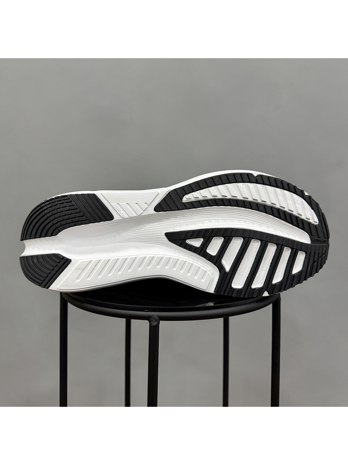 Adidas Adistar 3 Negro 4