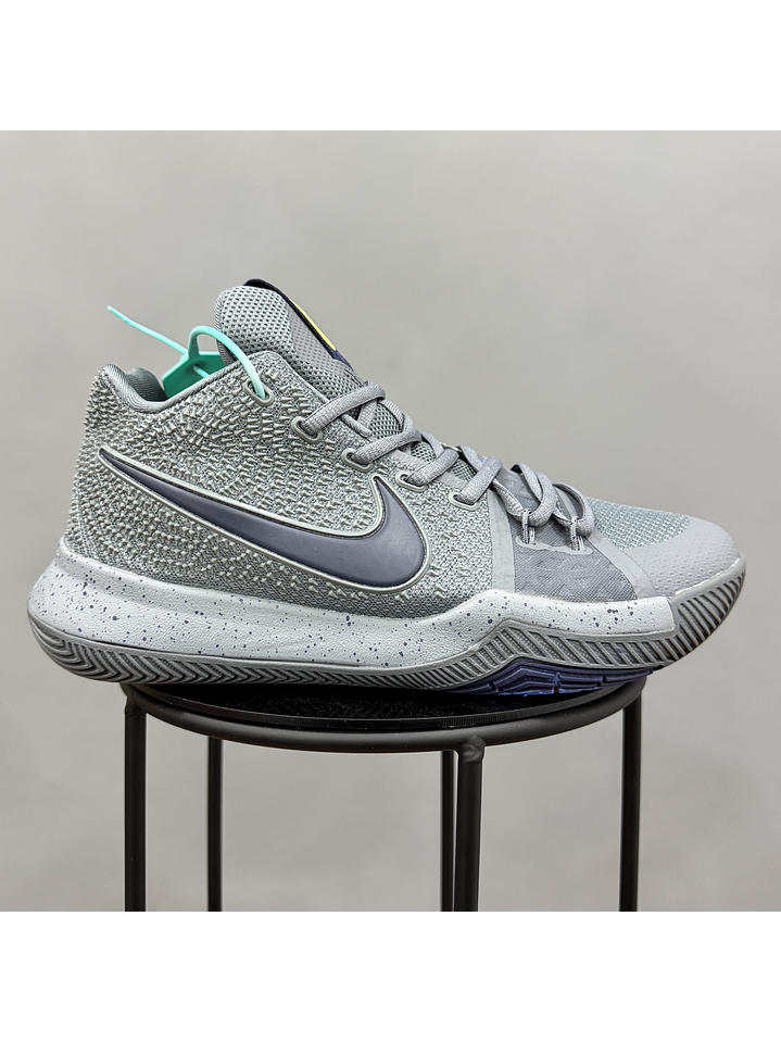 Nike Kyrie 3 New Grey 1