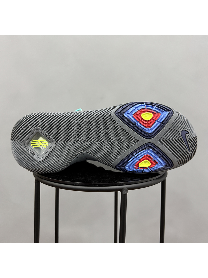 Nike Kyrie 3 New Grey 2