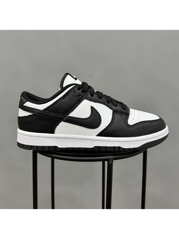 Nike Sb Dunk Panda Classic  1