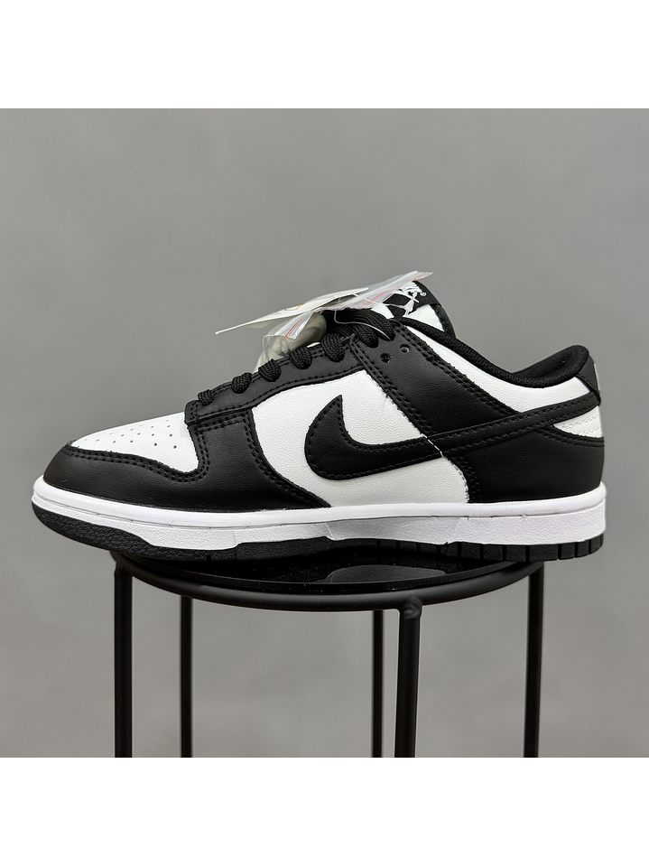 Nike Sb Dunk Panda Classic  3