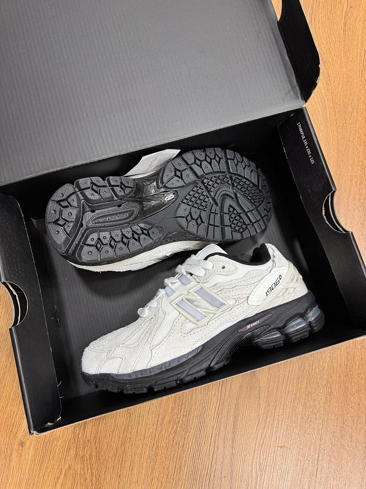 New Balance 1906R Protection Pack 4